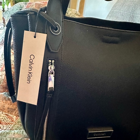 Calvin Klein Wallet with Black & Brown Leather. Two Tone Leather Color Blocking - Picture 9 of 16